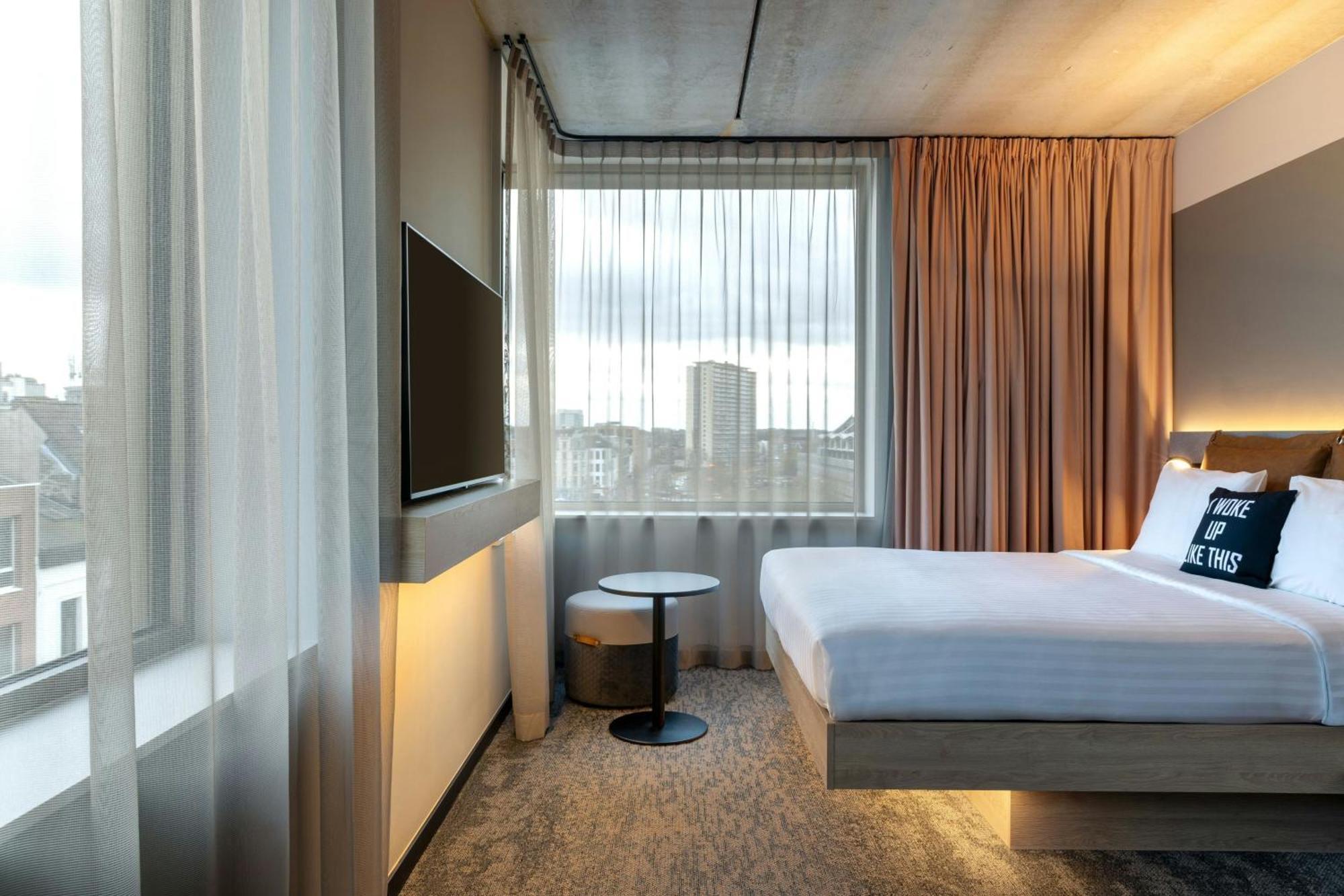 Moxy Antwerp 호텔 외부 사진