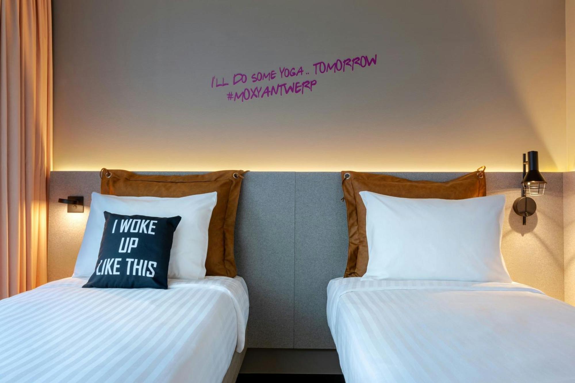 Moxy Antwerp 호텔 외부 사진